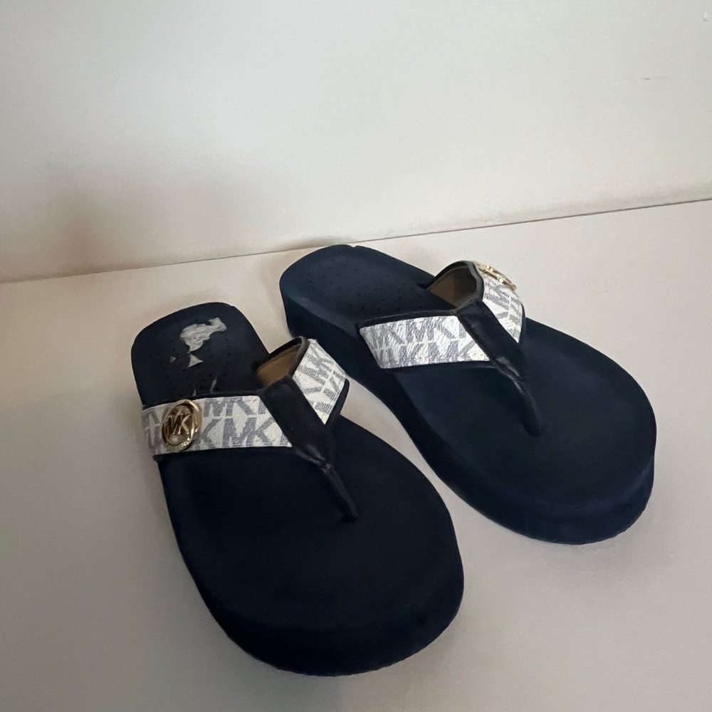 Michael  Kors women sandal